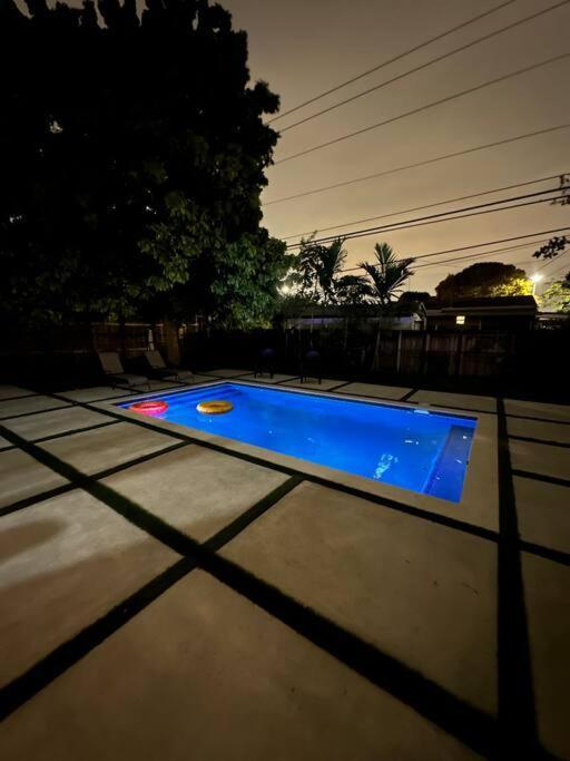 New Miami Home, Pool Near Airport And Beaches, King Bed 외부 사진